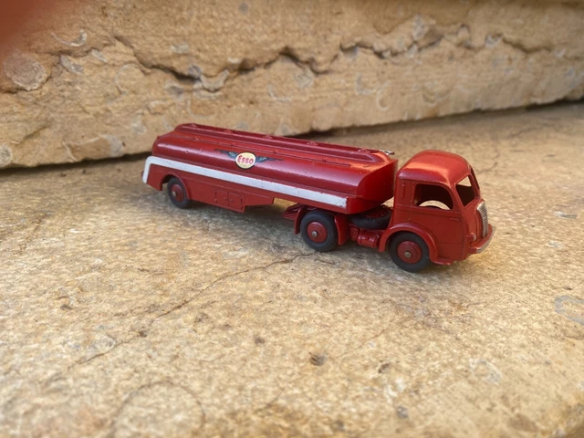 DINKY TOYS – Réf 32C - Tracteur Panhard Movic citerne Titan ESSO - Jeux & Jouets